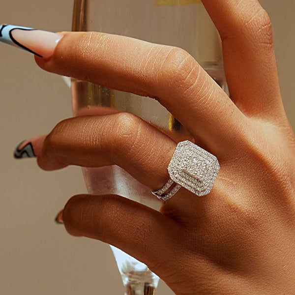 Item | Buy Evelyn Natural Diamond Bride Set in 18KT Gold | SPOP Enterprise Global